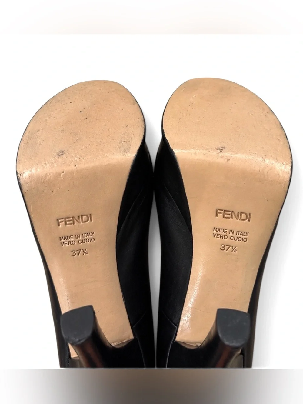 Fendi Gold FF Logo Black Leather Platform Pumps Heels – Size 37.5